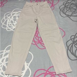 H&M High-Rise Beige Mom Jeans